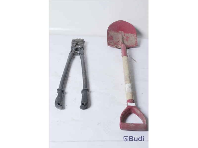 Bultsax & Spade