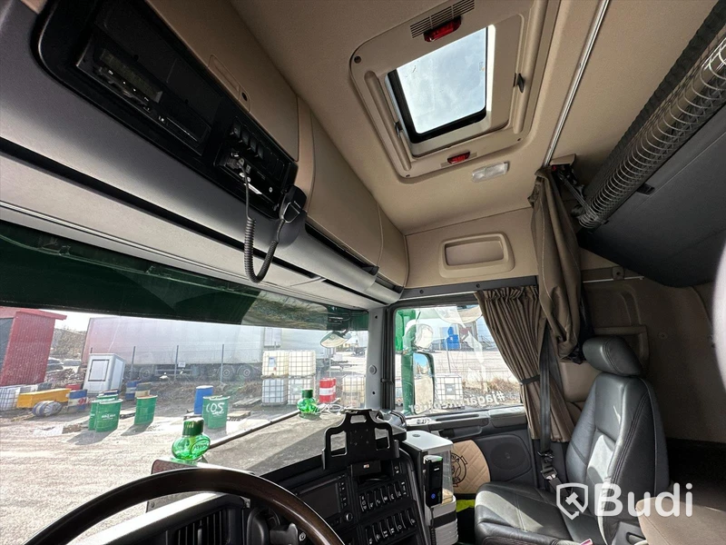 Lastbil Scania R490LB8X2-6 HNB Kranbil / Bodbil Hiab 858 E-7 med jibb