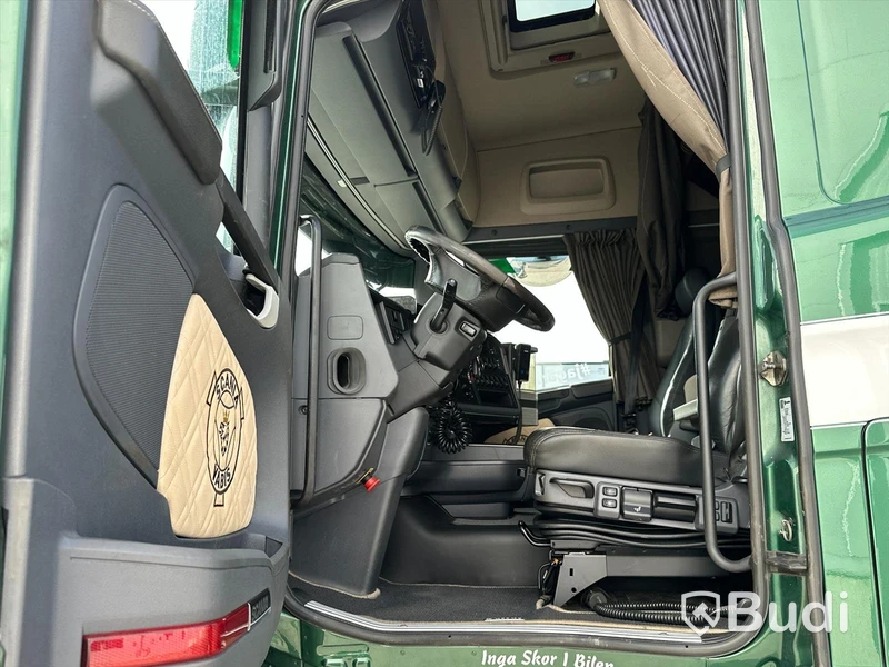 Lastbil Scania R490LB8X2-6 HNB Kranbil / Bodbil Hiab 858 E-7 med jibb
