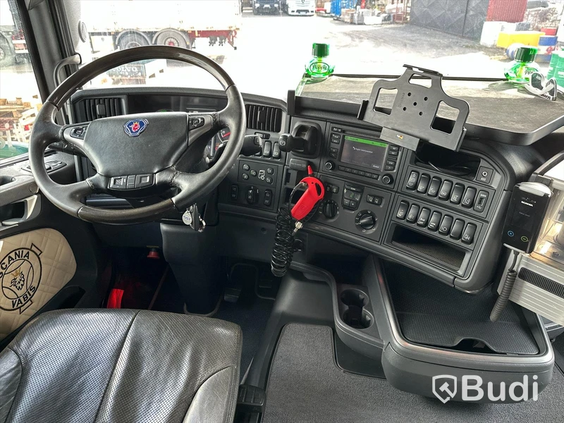 Lastbil Scania R490LB8X2-6 HNB Kranbil / Bodbil Hiab 858 E-7 med jibb