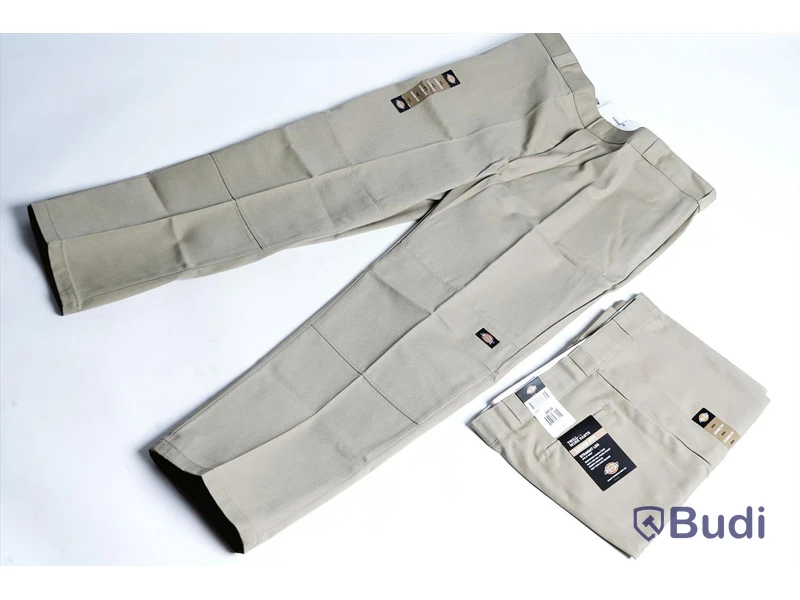 Dickies, 2 st Arbetsbyxor - Loose Fit - strl W44/L32. Nypris 1498 kr