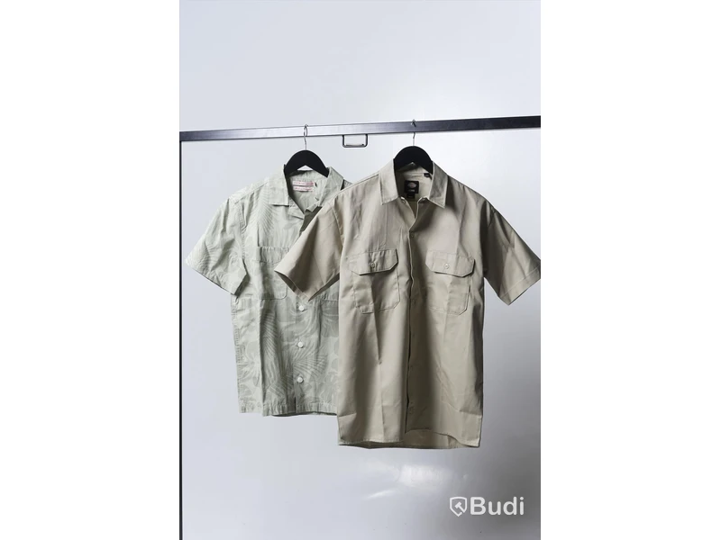 Skjorta 2st, strl S - Dickes & TSPTR Dry Goods. Nypris 2 344kr.