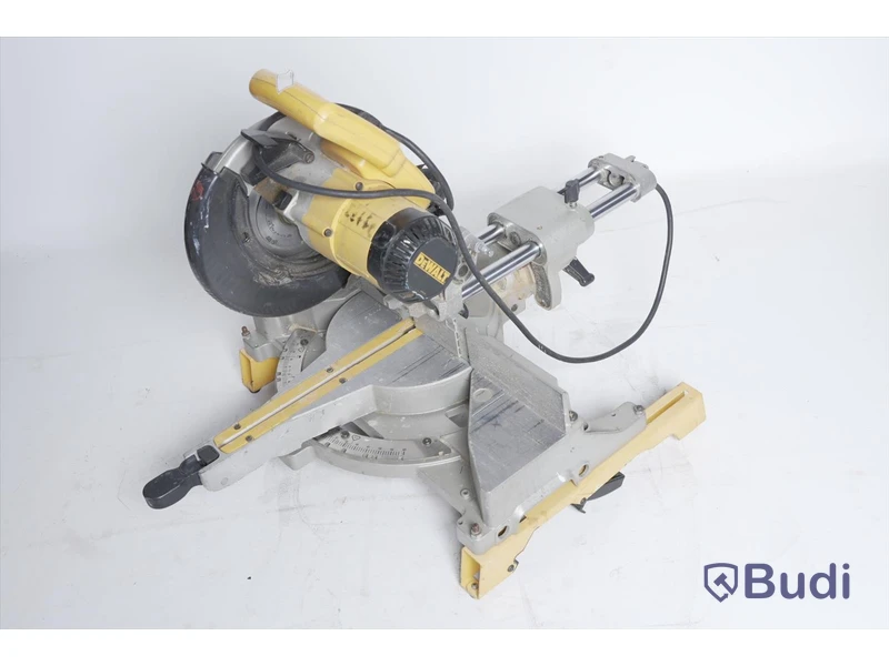 Kap- och gersåg DW712 samt Dewalt Arbetsbord DE 7023