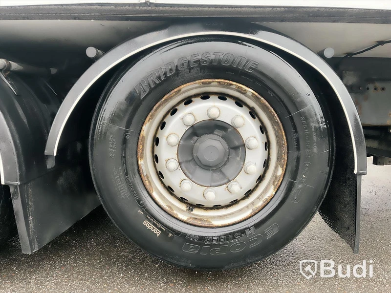 Lastbil Volvo FH 6x2  | JPGS | Öppningsbar sida
