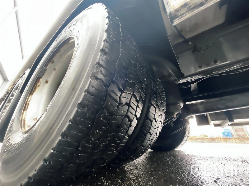 Lastbil Volvo FH 6x2  | JPGS | Öppningsbar sida