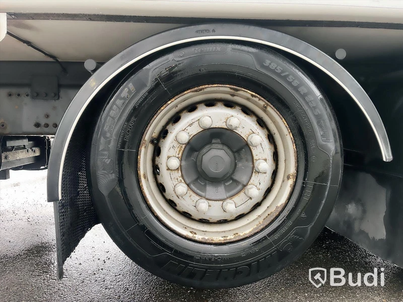Lastbil Volvo FH 6x2  | JPGS | Öppningsbar sida