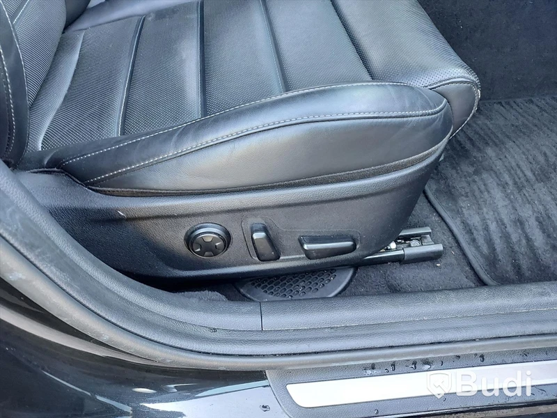 KIA Stinger 3.3 T-GDi AWD - 18 (370hk)