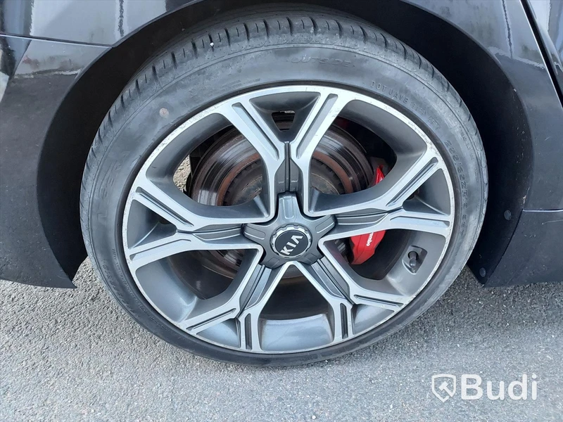 KIA Stinger 3.3 T-GDi AWD - 18 (370hk)