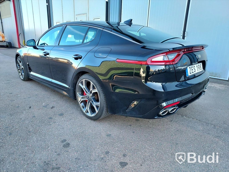 KIA Stinger 3.3 T-GDi AWD - 18 (370hk)