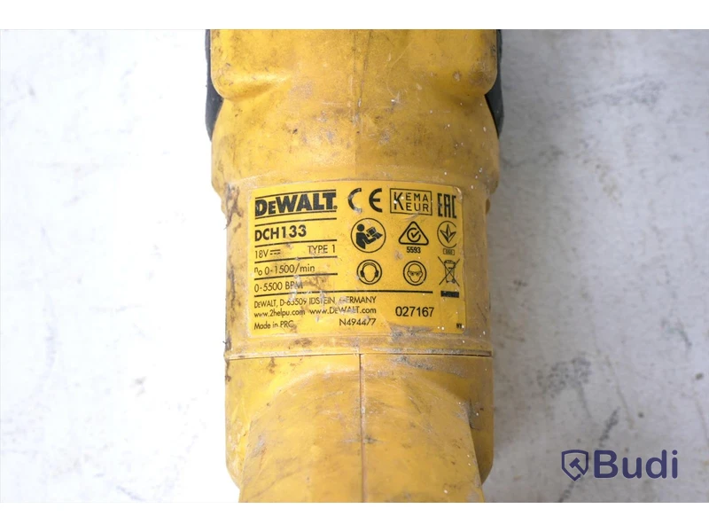 Borrhammare och slip - DeWalt DCH 133 och PARKSIDE Obs! Osäker funktion