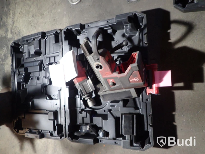 Magnetborr Milwaukee M18 defekt