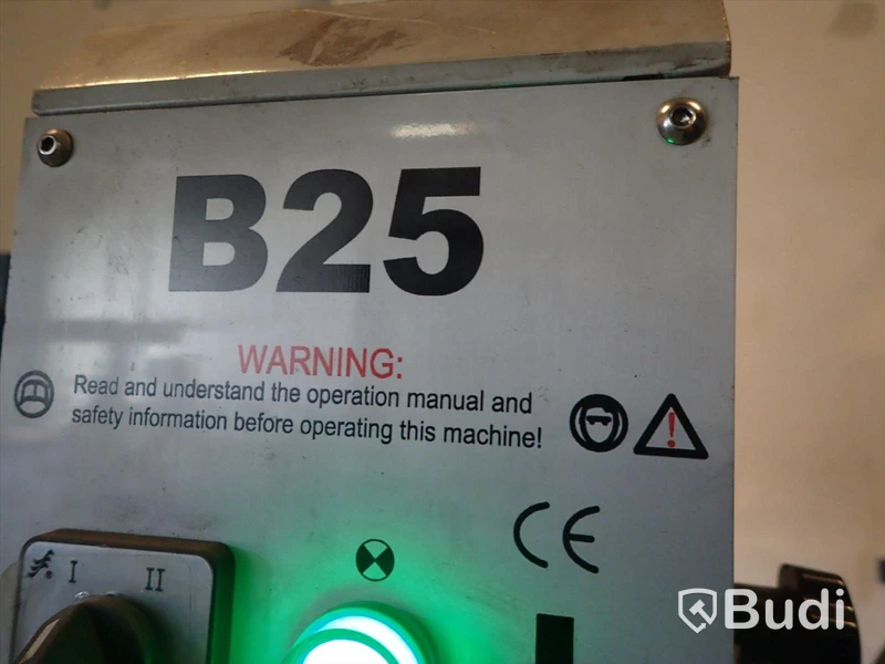 Pelarborr B25