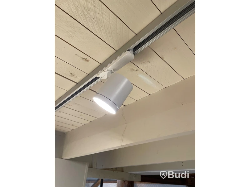 Spotlights Global ca 10 st