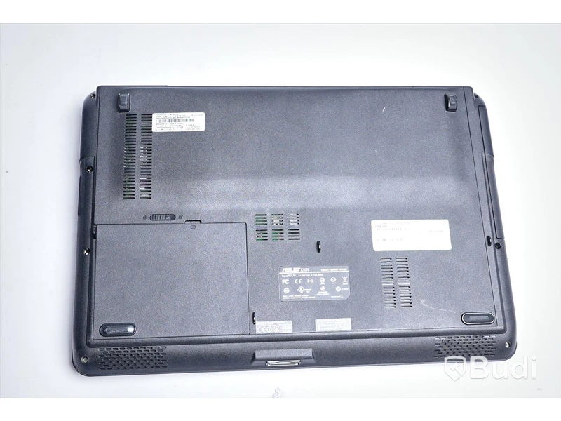 Bärbar dator – Asus X5DI  rensad, inget OS, inkl. laddare, lätt kosmetisk skada