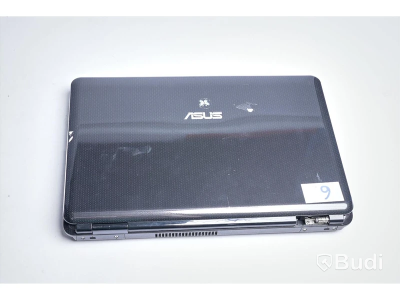 Bärbar dator – Asus X5DI  rensad, inget OS, inkl. laddare, lätt kosmetisk skada vid skärmfäste, samt skadad batterilucka.