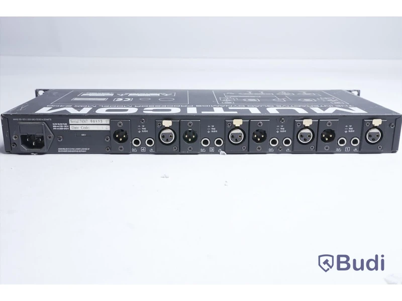 Effekt- och signalprocessor – Behringer MDX2400, Compressor/Limiter, 4 st kanaler.