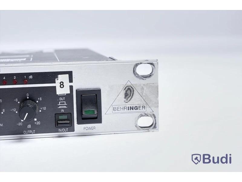 Effekt- och signalprocessor – Behringer MDX2400, Compressor/Limiter, 4 st kanaler.