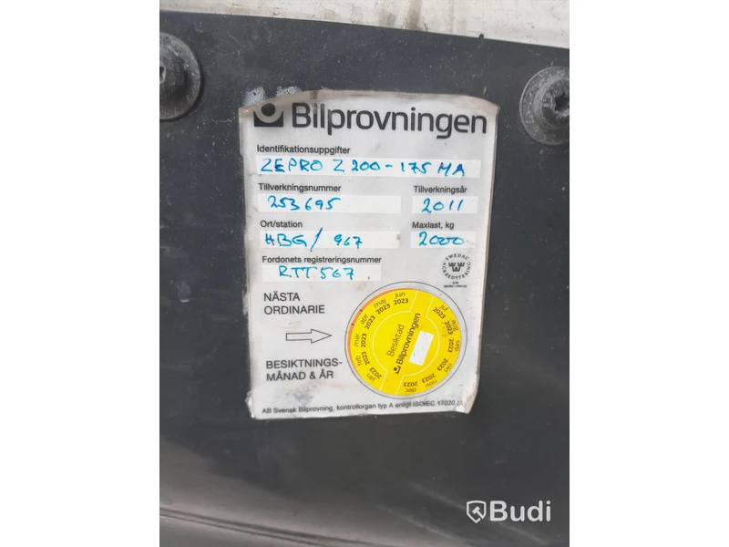 Kylbil Volvo FH 6x2 | KRONE | Öppningsbar sida | 2011 - EXPORT