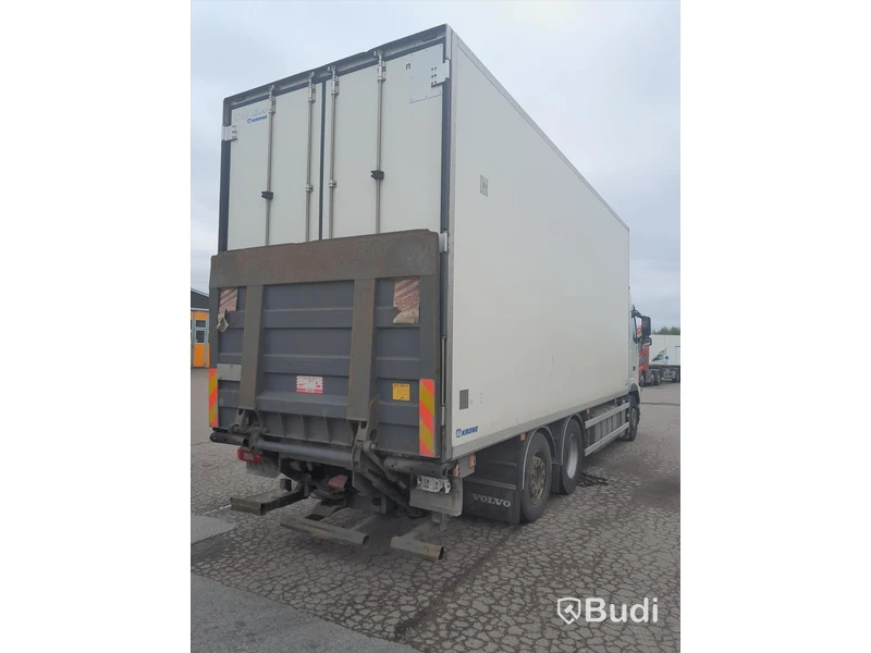 Kylbil Volvo FH 6x2 | KRONE | Öppningsbar sida | 2011 - EXPORT