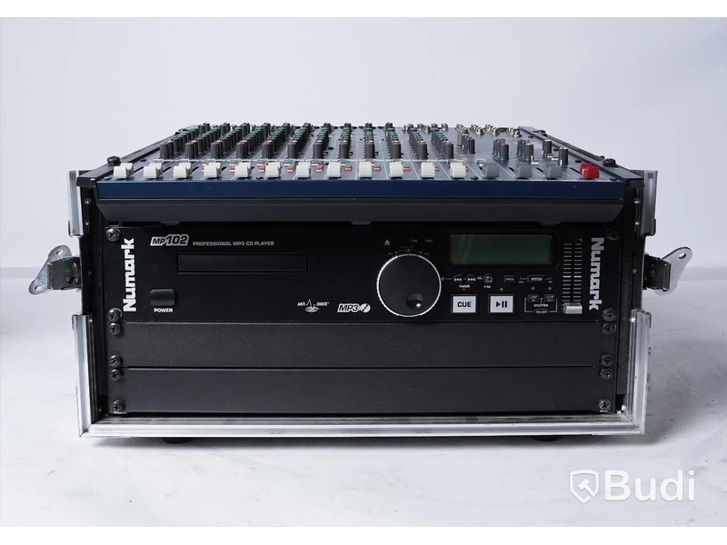 Mixerboard och CD-spelare i packcase - Yamaha MG166CX Analog Mixer samt Numark MP102 CD Player