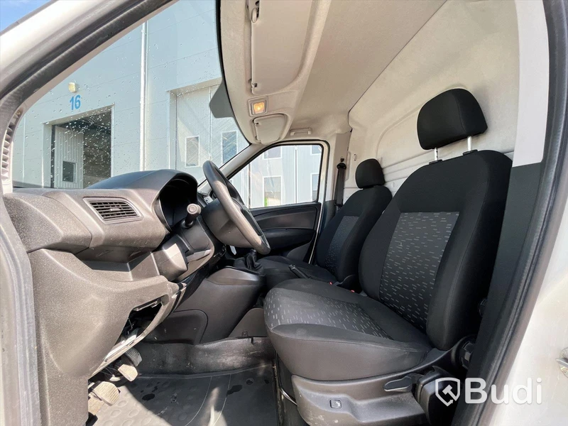 Lätt lastbil Opel Combo Van 1.3 CDTI | 2016 | Manuell | 90 hk