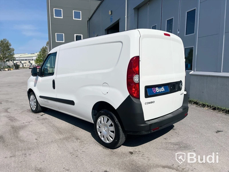 Lätt lastbil Opel Combo Van 1.3 CDTI | 2016 | Manuell | 90 hk