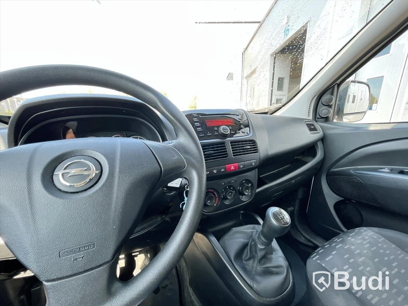 Lätt lastbil Opel Combo Van 1.3 CDTI | 2016 | Manuell | 90 hk