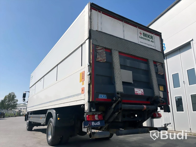 Lastbil Mercedes-Benz Atego | SKAB | 2016 | Höj-sänk-skåp