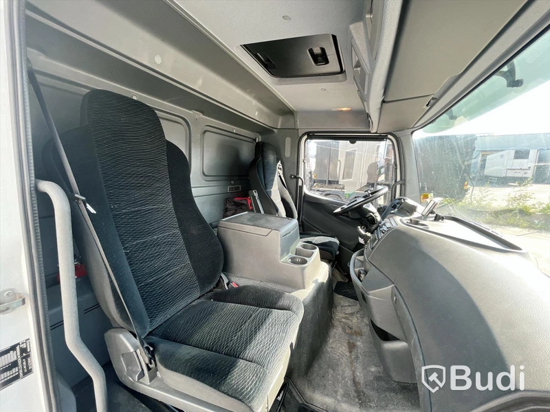 Lastbil Mercedes-Benz Atego | SKAB | 2016 | Höj-sänk-skåp