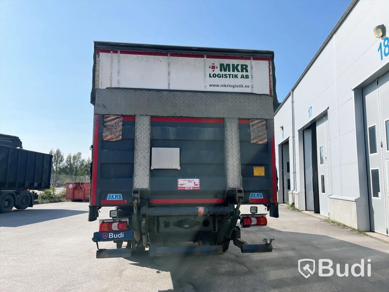 Lastbil Mercedes-Benz Atego | SKAB | 2016 | Höj-sänk-skåp