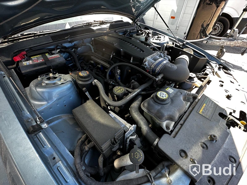 Ford Mustang GT Saleen Supercharger | 2006 | Nybesiktigad - EXPORT
