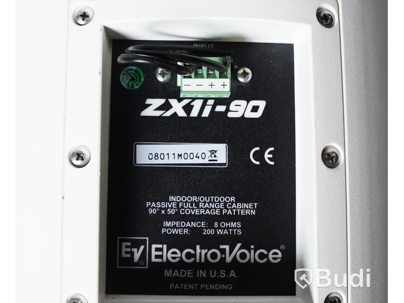 2 st högtalare - Electro Voice ZX1i-90, OBS! kablar saknas, liten skada