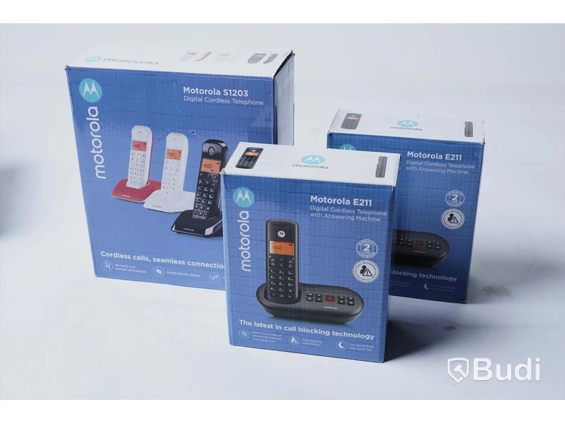 5 st trådlösa telefoner - Motorola, 2 st E211 samt 3-pack S1203