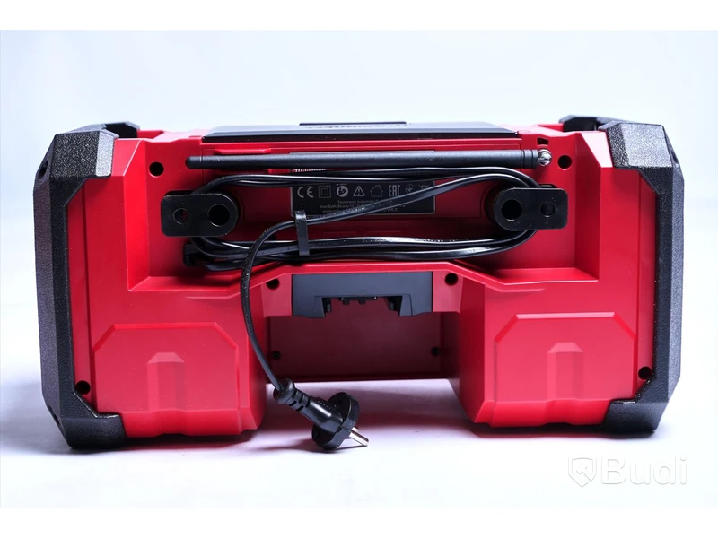 Arbetsradio - Milwaukee M18 JSRDAB+-0. Nypris ca 2000 kr. Ny.