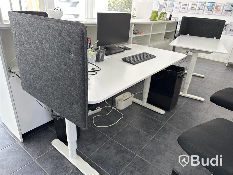 Elektriskt höj- och sänkbart skrivbord, 160 cm bredd, 80 cm djup