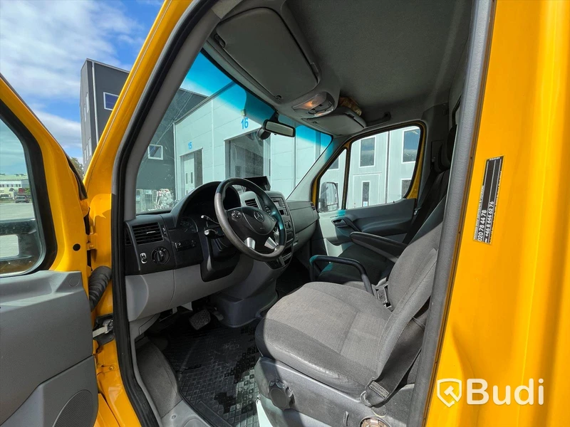 Lättlastbil kranbil Mercedes-Benz Sprinter | 2016 | Fassi micro 20
