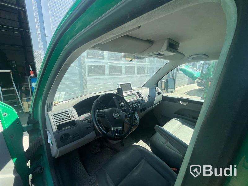 Lätt lastbil OBS Reservdelsbil Volkswagen Transporter T32 2.0 TDI | 140hk | 2015