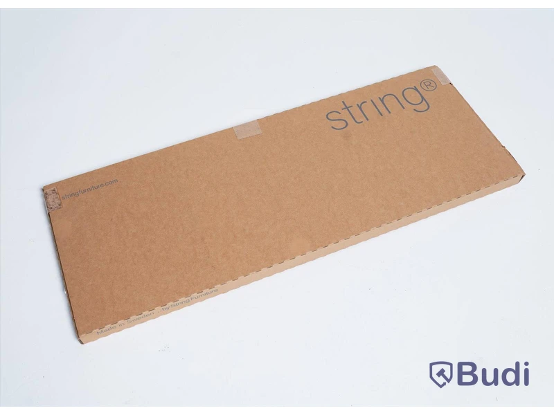 Hylla - STRING Shelf Low Edge Metal 78x30, svart. Ordpris: 775 kr