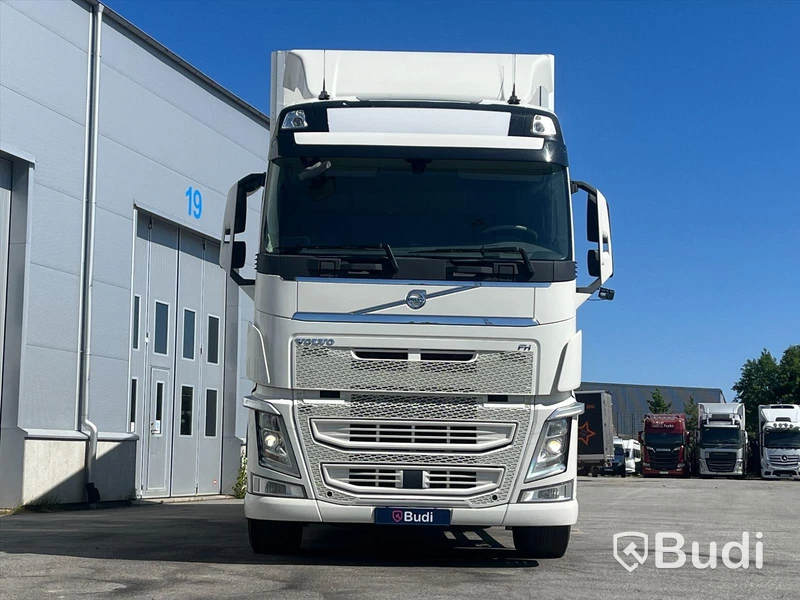 Lastbil Volvo FH 6x2 | Närko | Öppningsbarsida