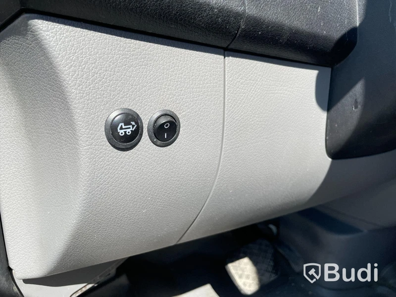 Lätt lastbil Mercedes-Benz Sprinter 319 BlueTEC | 2015