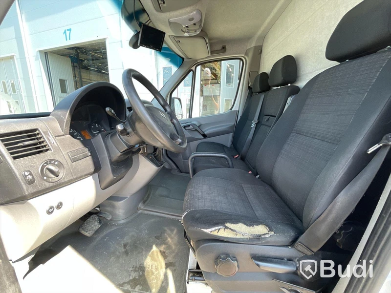 Lätt lastbil Mercedes-Benz Sprinter 319 BlueTEC | 2015