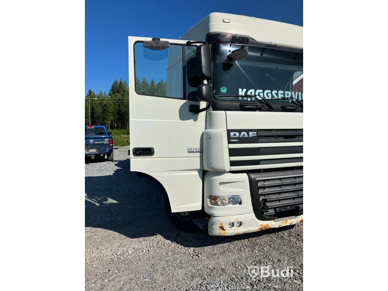 Lastbil DAF XF med containerfäste -2011 - EXPORT