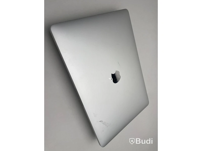 MacBook Pro 14 tum (2017) OBS! Trasigt mellanslag samt utan laddare