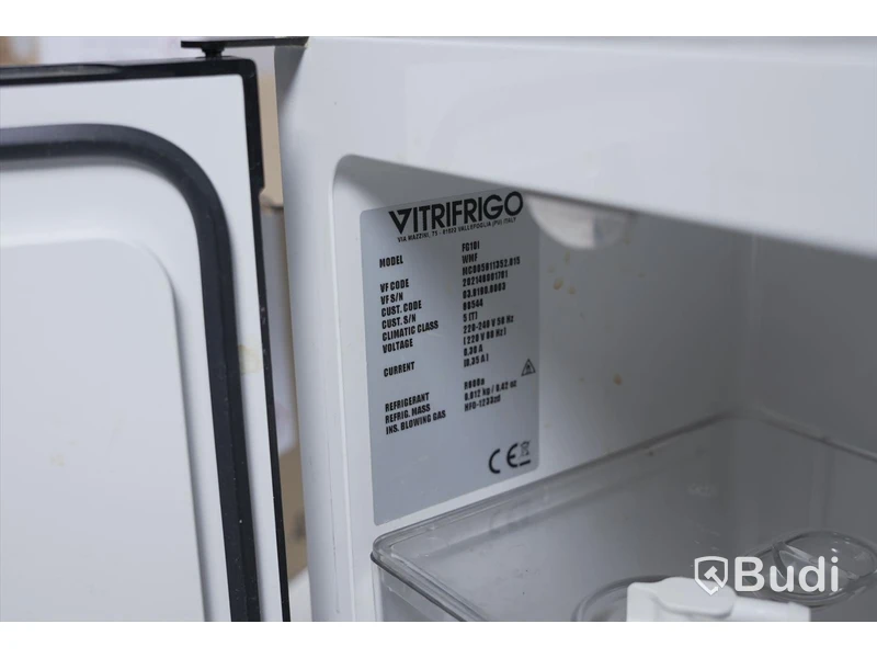 Kaffemaskin WMF 5000S + Dynamic milk, 2kv, autoclean samt Mjölkylare FG101 3,5 L, Nypris: 156.000 kr