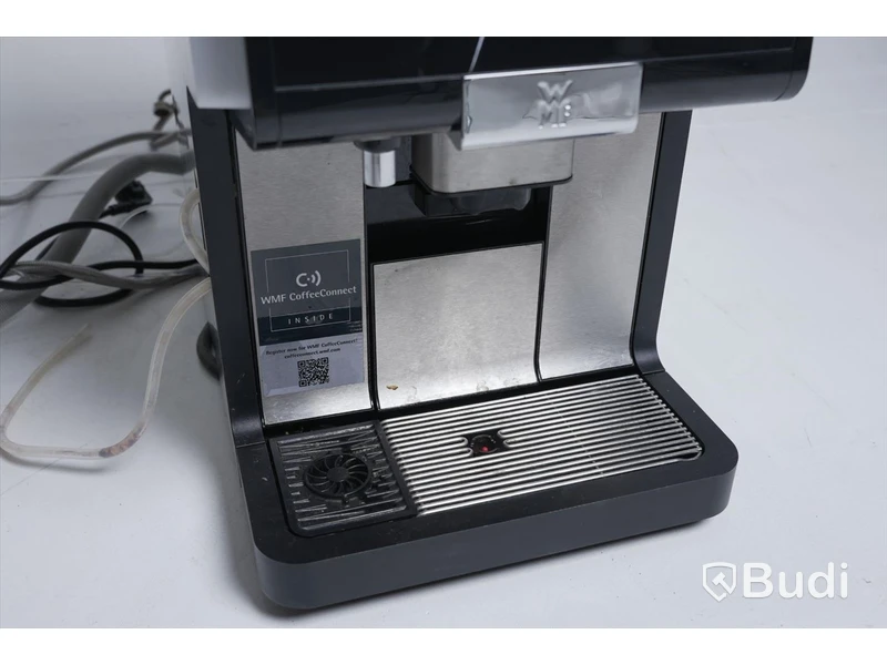 Kaffemaskin WMF 5000S + Dynamic milk, 2kv, autoclean samt Mjölkylare FG101 3,5 L, Nypris: 156.000 kr
