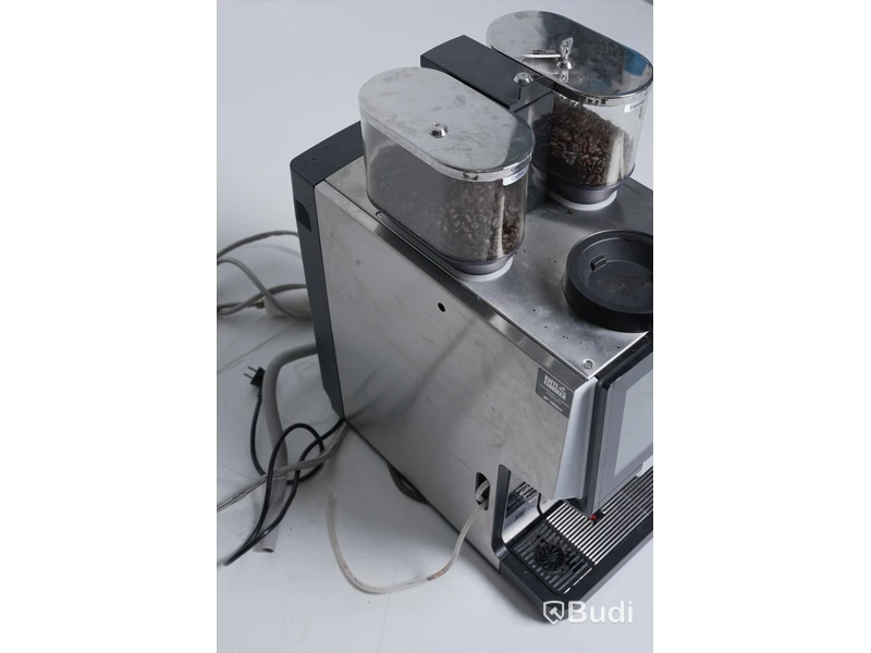 Kaffemaskin WMF 5000S + Dynamic milk, 2kv, autoclean samt Mjölkylare FG101 3,5 L, Nypris: 156.000 kr