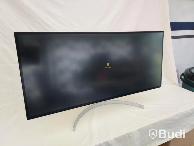 Datorskärm LG34" 5K - 21