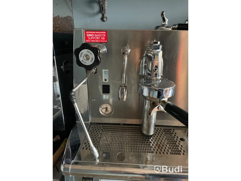 Wega Espressomaskin med 3 st stationer, 96x56x48 cm