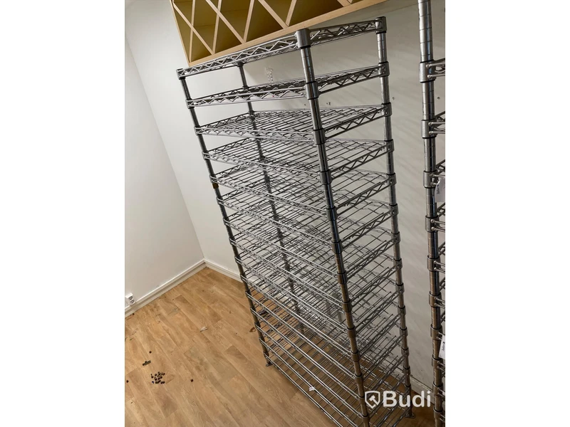 2st Vinhyllor, 120x35x176 cm samt 89x35x189 cm