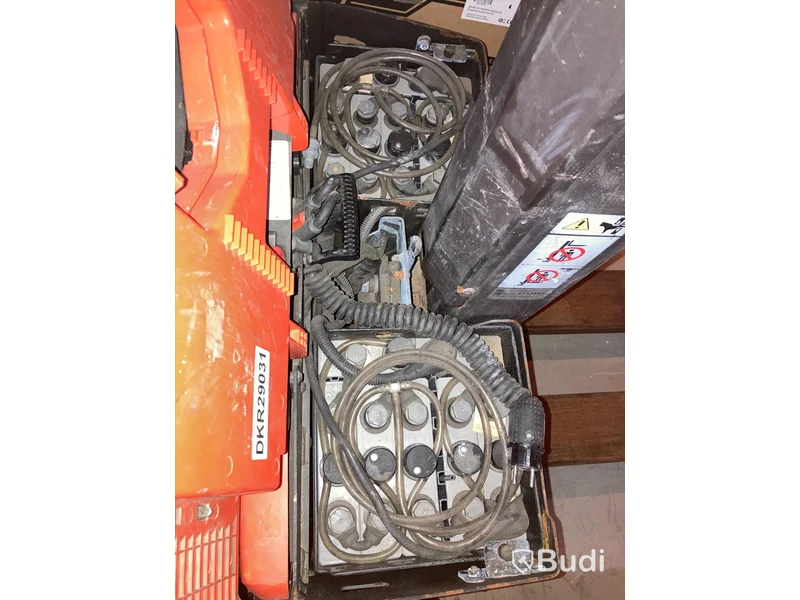 Truck - BT Staxio SWE080L